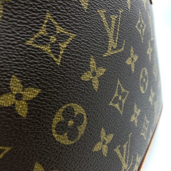 LOUIS VUITTON Brown Monogram Canvas Alma Bag - Picture 3 of 11